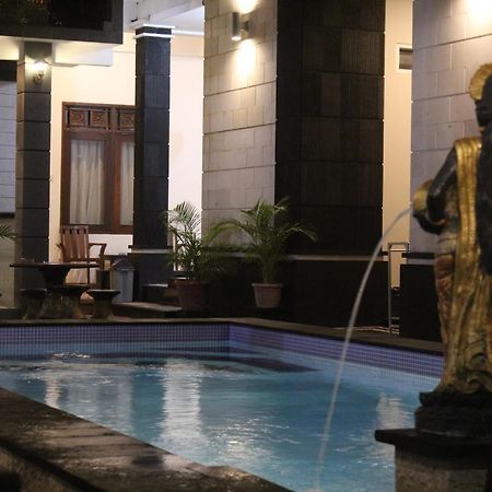 New Asta Graha Guesthouse Jimbaran  Exterior photo