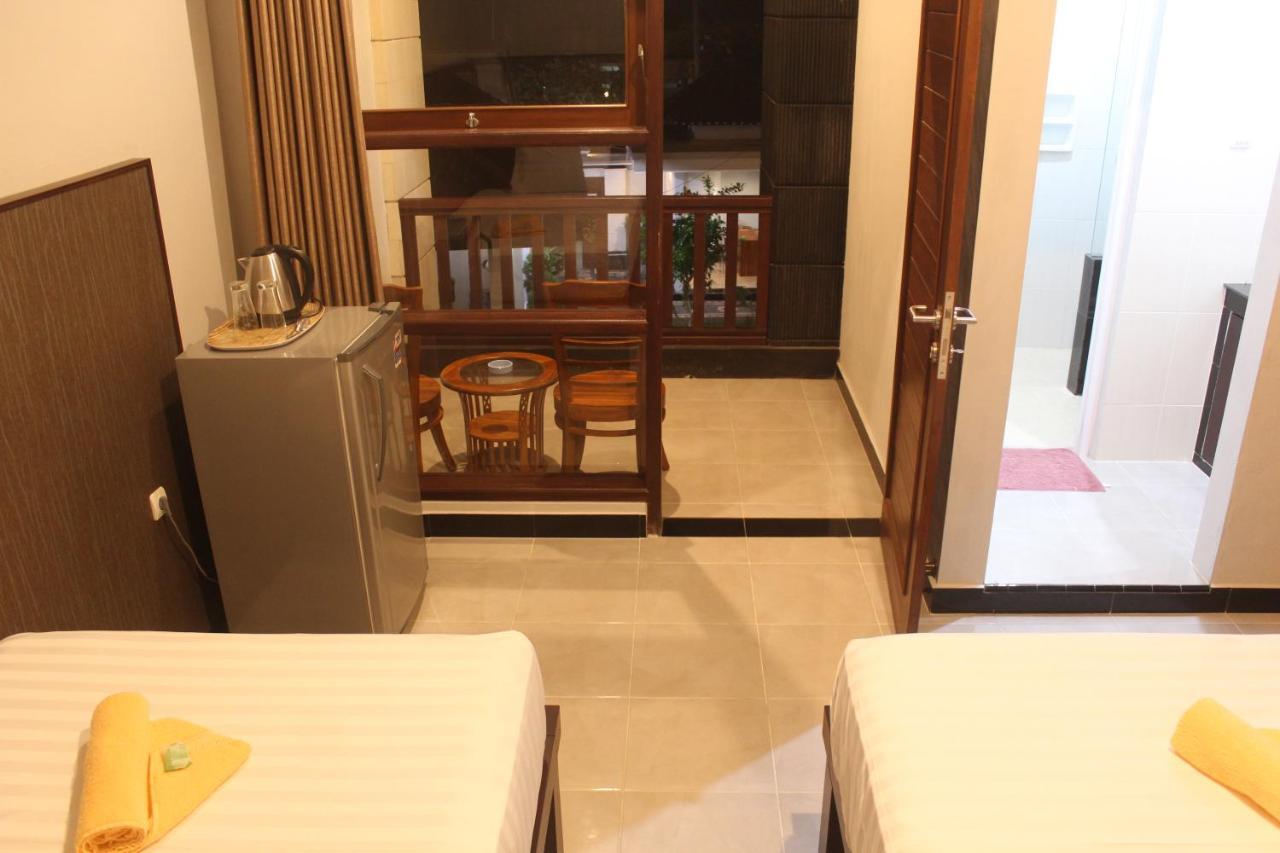 New Asta Graha Guesthouse Jimbaran  Exterior photo