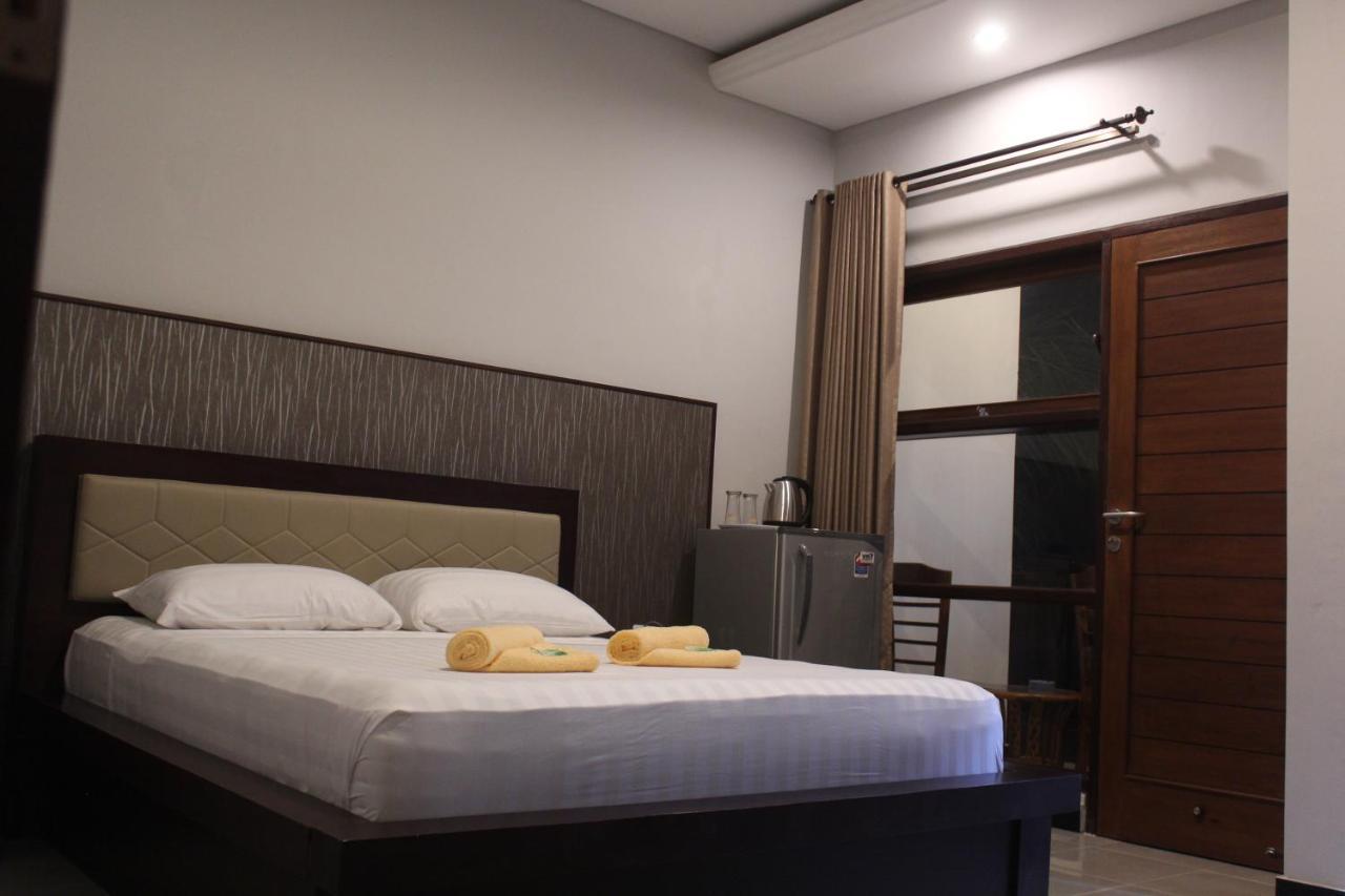 New Asta Graha Guesthouse Jimbaran  Exterior photo